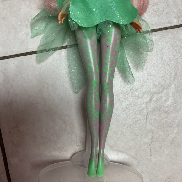 Barbie Fairytopia Dahlia Vintage Doll - Picture 4 of 10